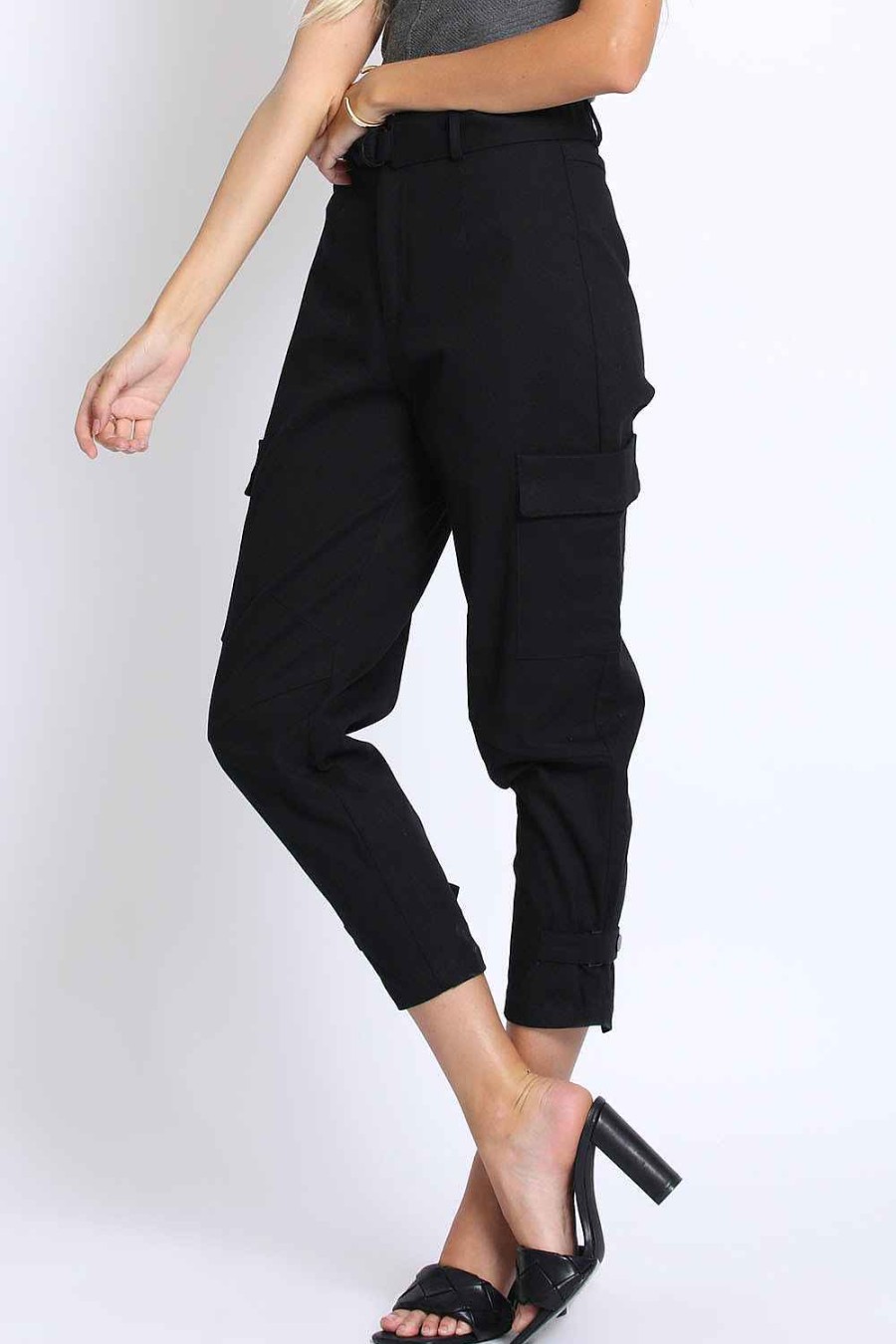 Women Sans Souci Pants | Cropped Cargo Pants Black