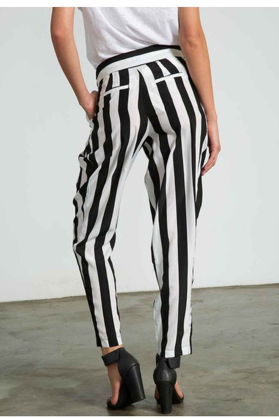 Women Sans Souci Pants | Striped Pants Black White